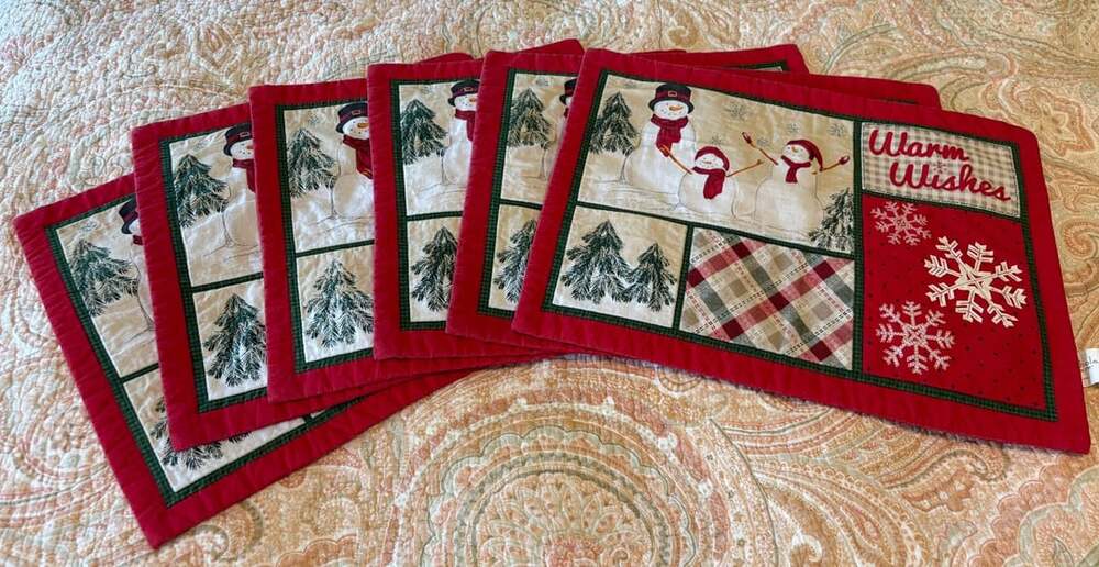 EUC St. Nicholas Square Warm Wishes Snowman Placemat Set of 6